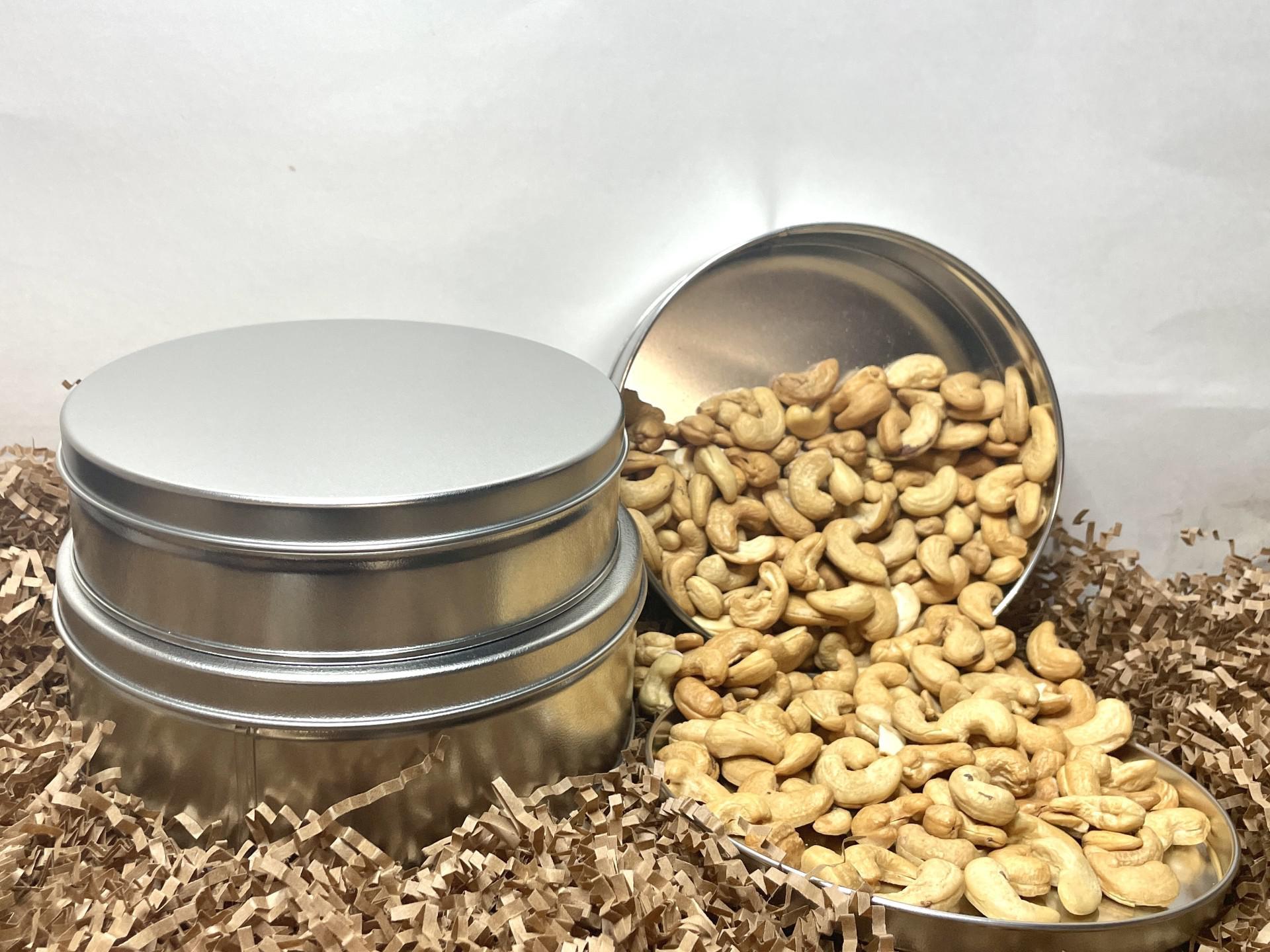 Tin with Roasted Cashews Tin with Roasted Cashews